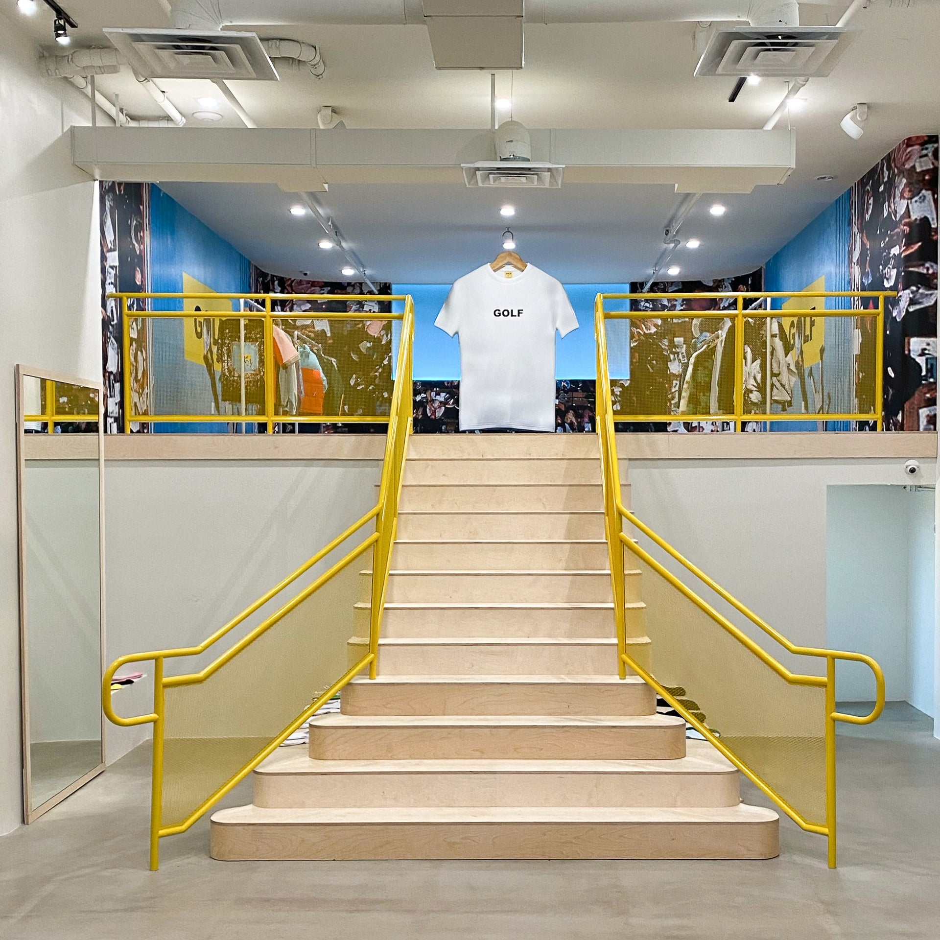 Flagship Store Image 3